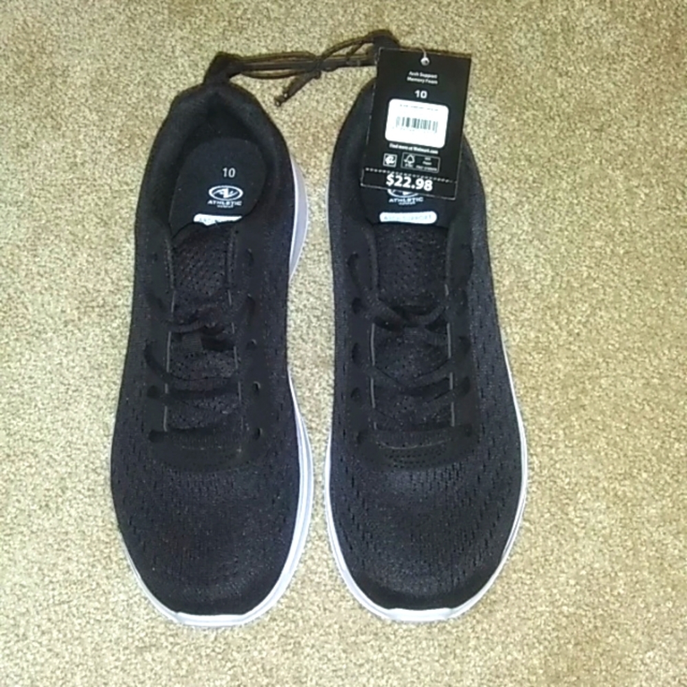 Athletic Works Men's Comfort lace up Sneakers
